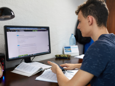 STEM robotics training in dubai