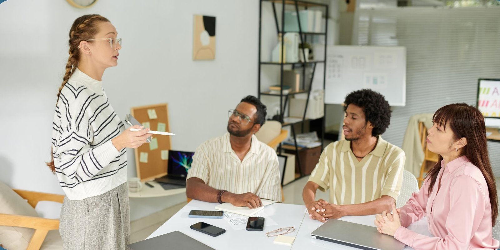 PTE training Dubai - Students preparing for PTE Academic exam at PINNACLE coaching center